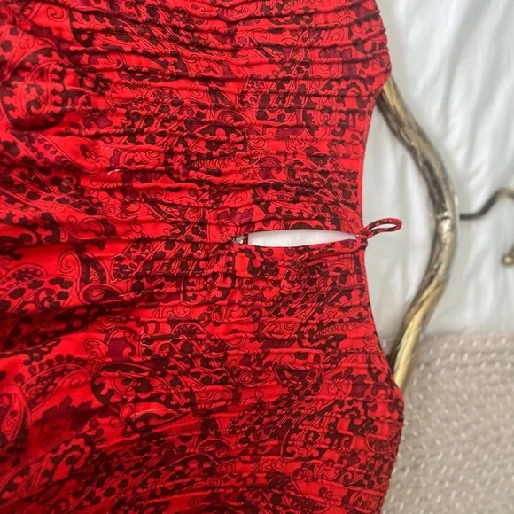 Vintage 1960’s Geoffrey Beene gown with mink cuffs - Picture 12 of 14